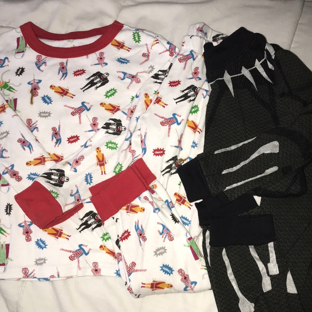 LIKE NEW DISNEY BLACK PANTHER SPIDER-MAN PJ SET